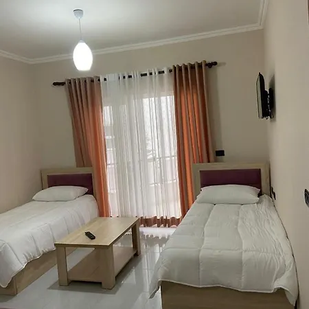 Shtepi Pushimi Ejubi Pogradec